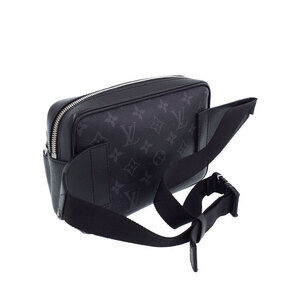 Louis Vuitton Body Taiga Leather Bum Bag Outdoor Rama Black